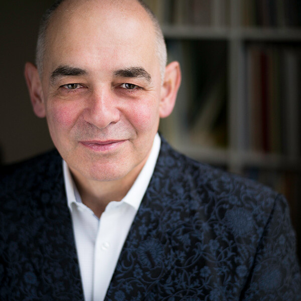 Iain Burnside &ndash; Artistic Director